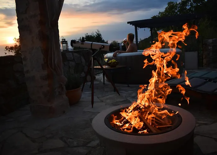 Amazing Studio Casa Fermeglia With Private Jacuzzie And Perfect Panoramic View