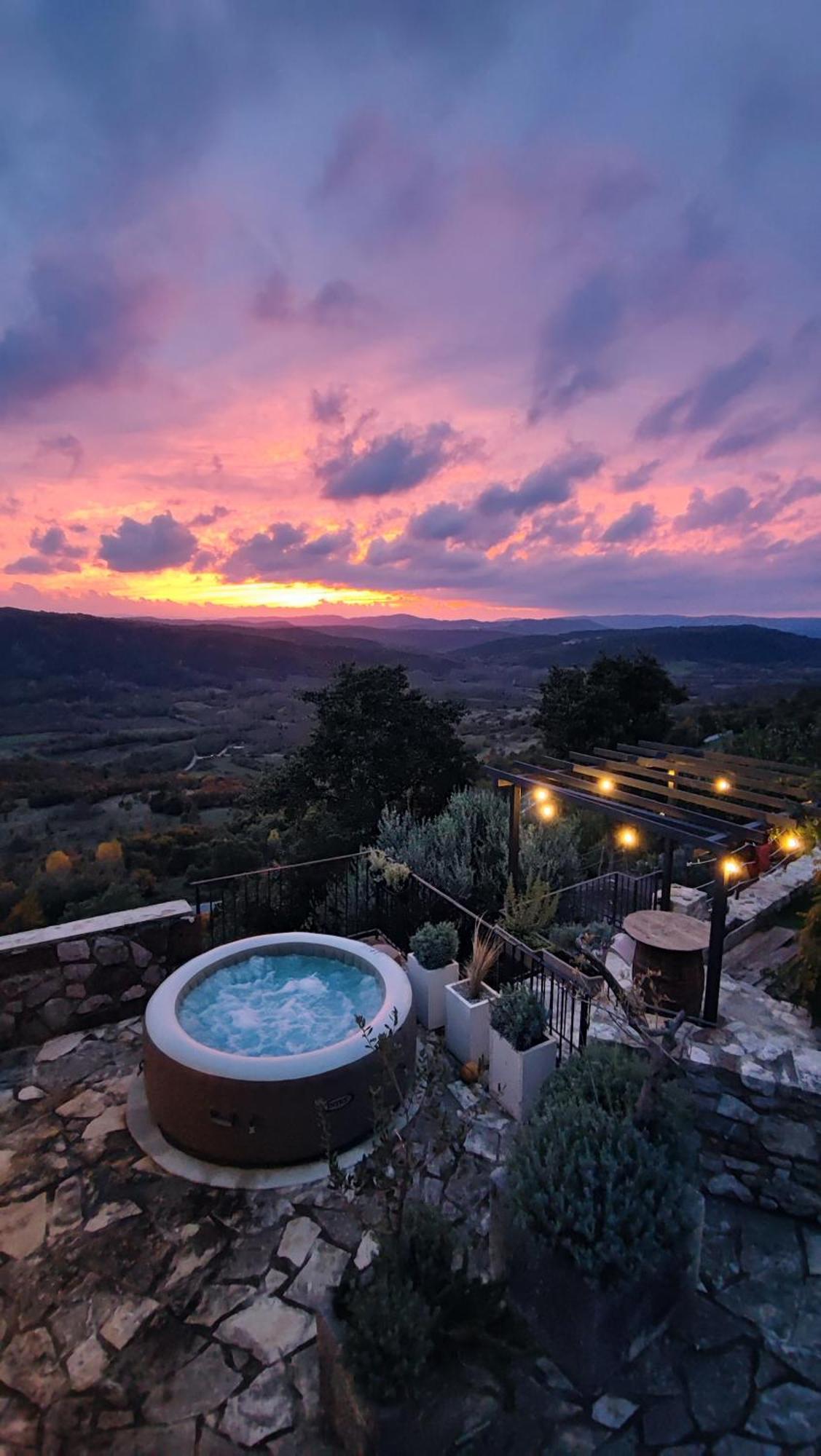 Amazing Casa Fermeglia With Private Jacuzzie And Perfect Panoramic View
